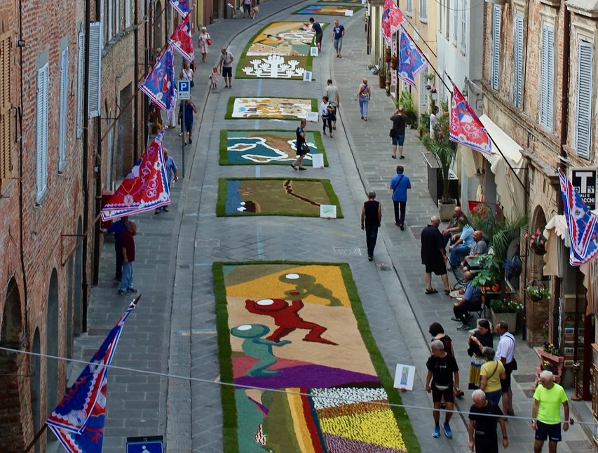 flowers festivals italy
