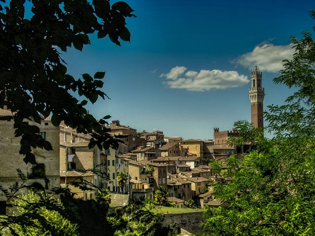 best towns in tuscany to stay